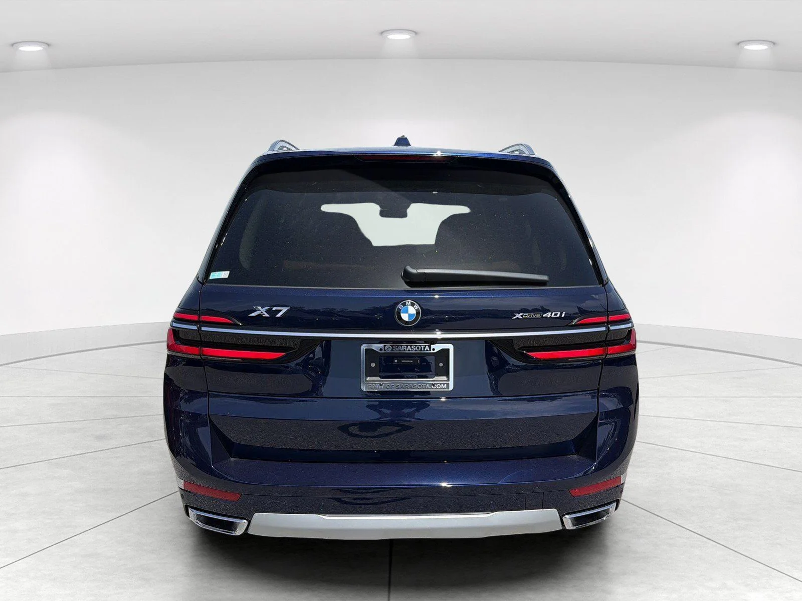 New 2027 Tanzanite Blue II Metallic BMW xDrive40i image 5