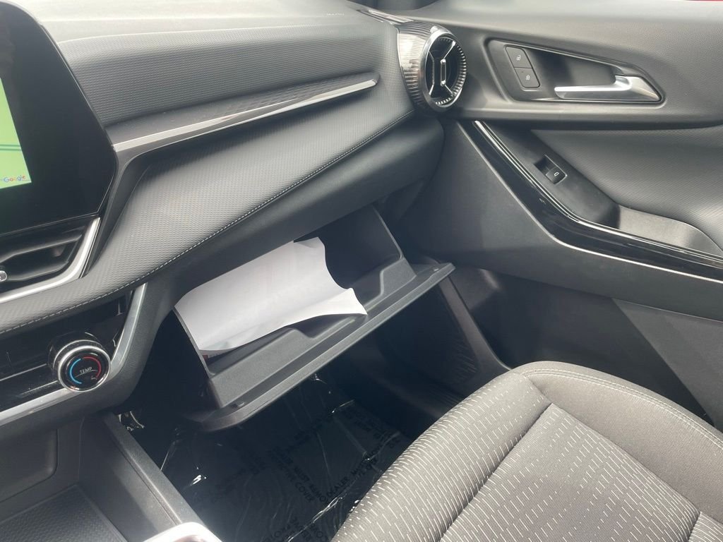 2025 Chevrolet Equinox LT - Photo 30