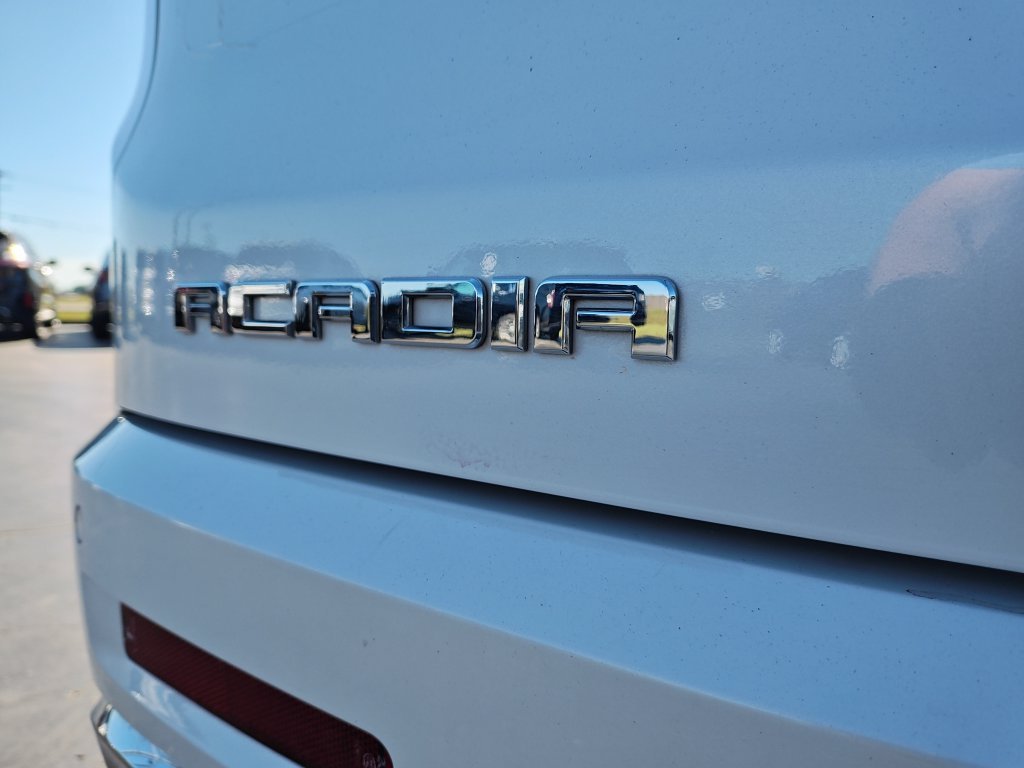 Used 2017 White GMC Denali image 28