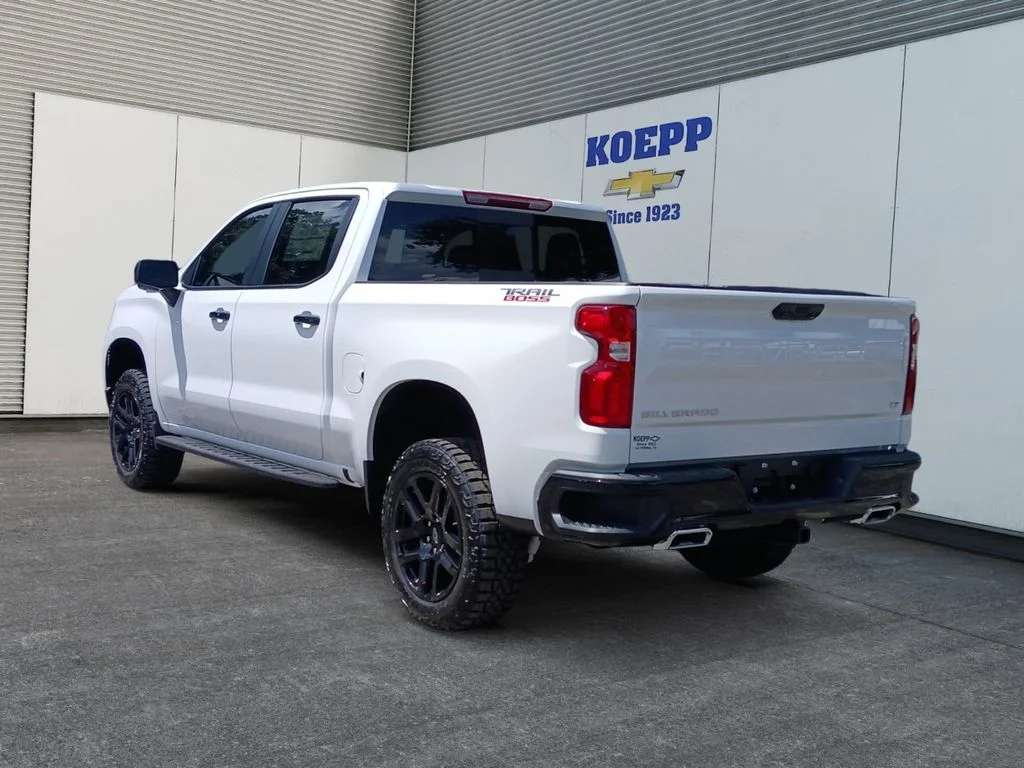 New 2026 Summit White Chevrolet LT Trail Boss image 3