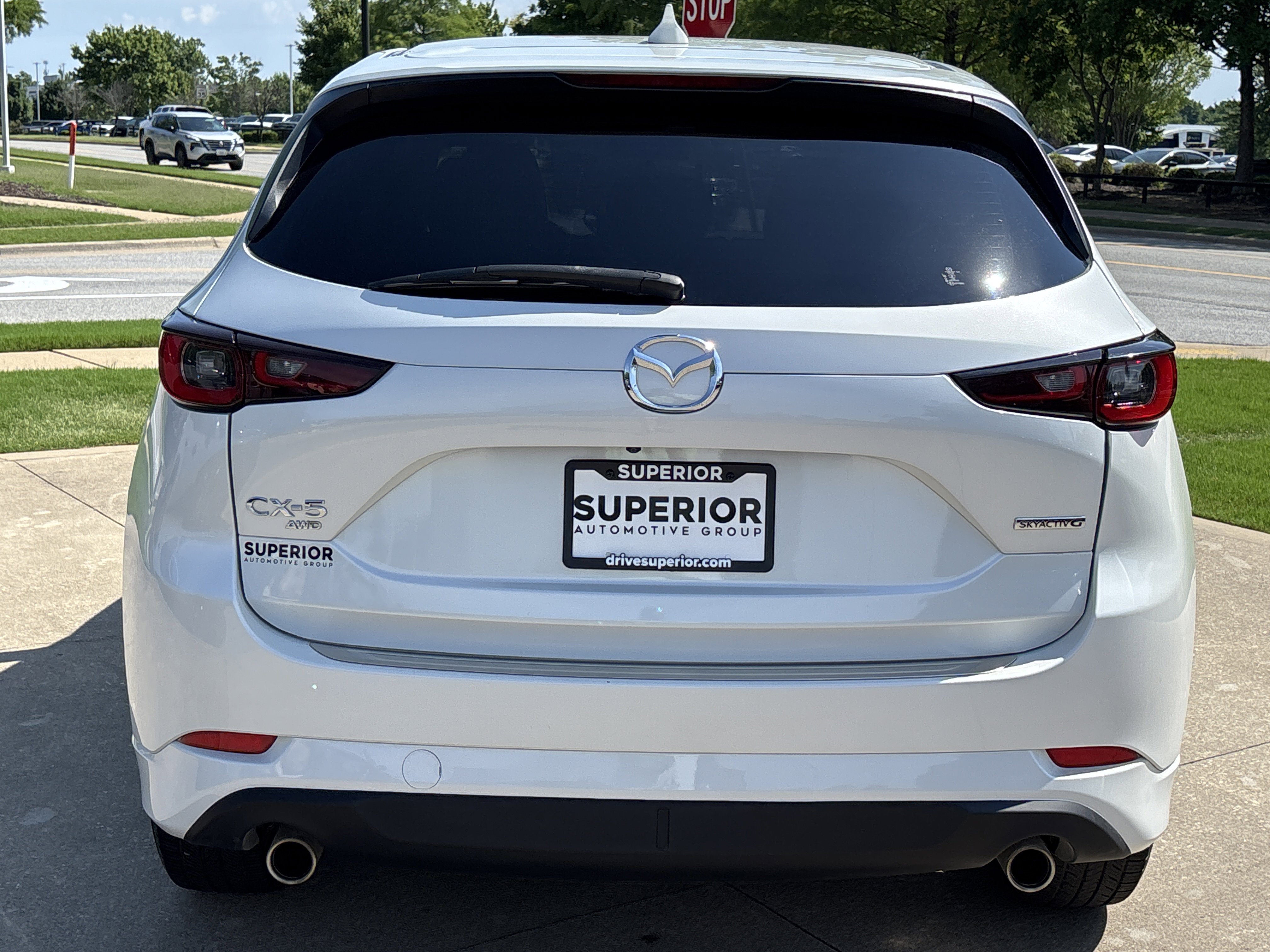 Used 2024 Rhodium White Metallic Mazda 2.5 S Select Package AWD image 5