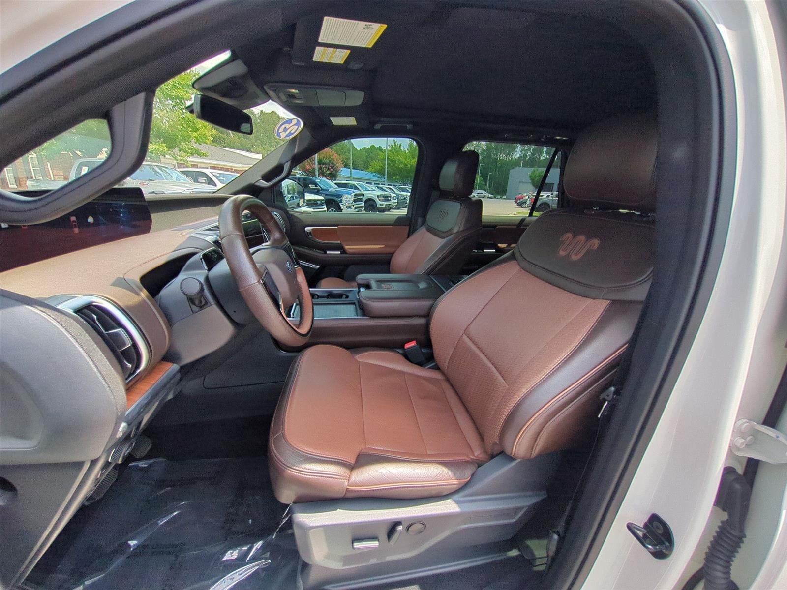 Used 2025 Star White Metallic Tri-Coat Ford King Ranch image 18