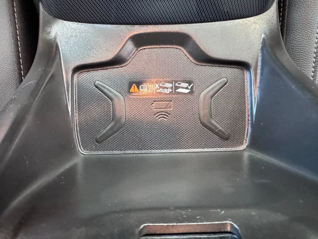 Certified Used 2021 BLACK Chevrolet 4WD Z71 image 17