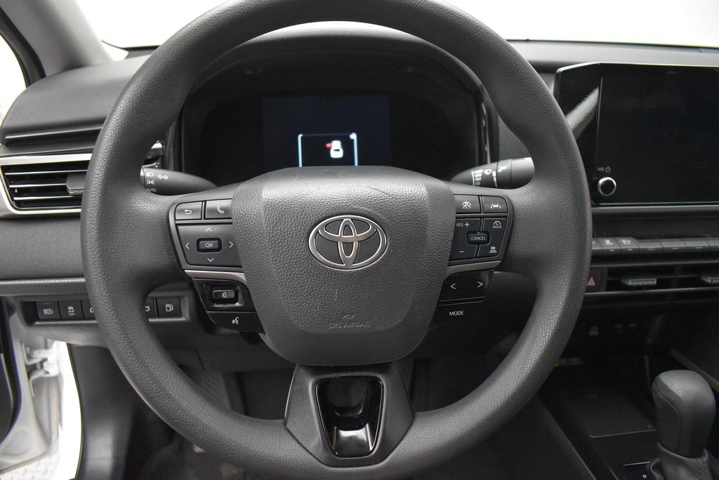 Used 2025 White Toyota LE image 16