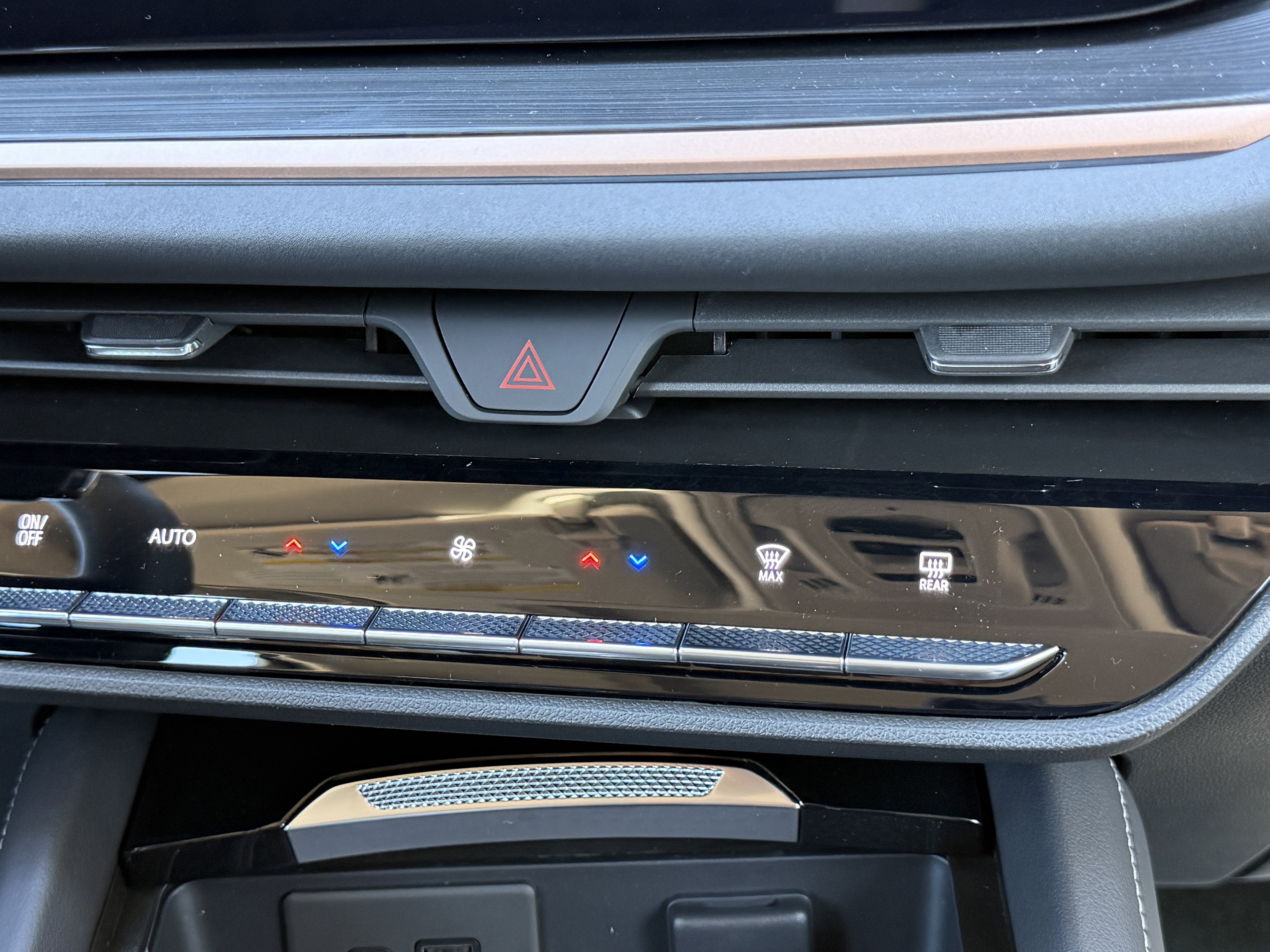 2026 Buick Envision Sport Touring - Photo 21