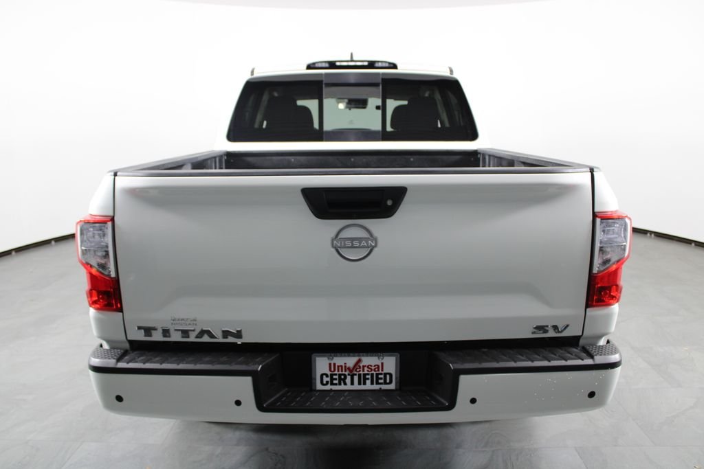 2023 Nissan Titan SV - Photo 10