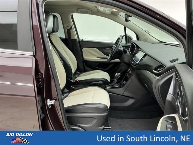 Used 2018 Black Cherry Metallic Buick Preferred image 24