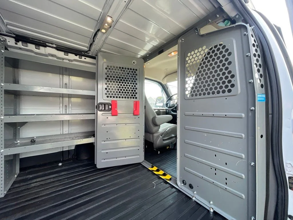 Used 2023 White GMC Work Van image 20