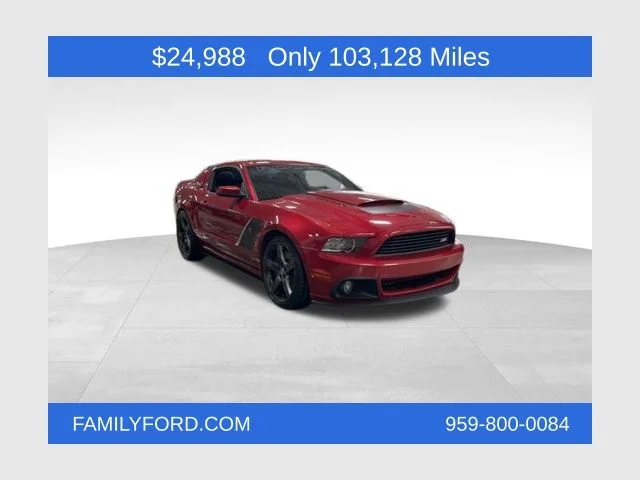 2013 Ford Mustang GT Premium's photo