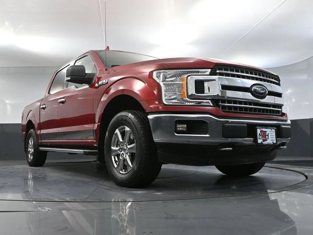 Used 2018 Red Ford XLT image 55