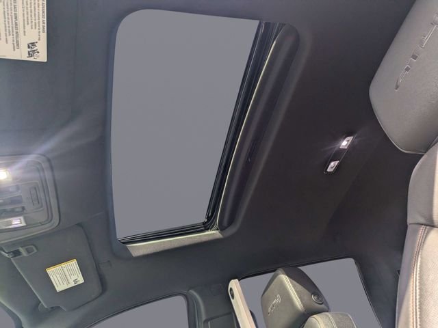 Used 2023 Black GMC AT4 image 21