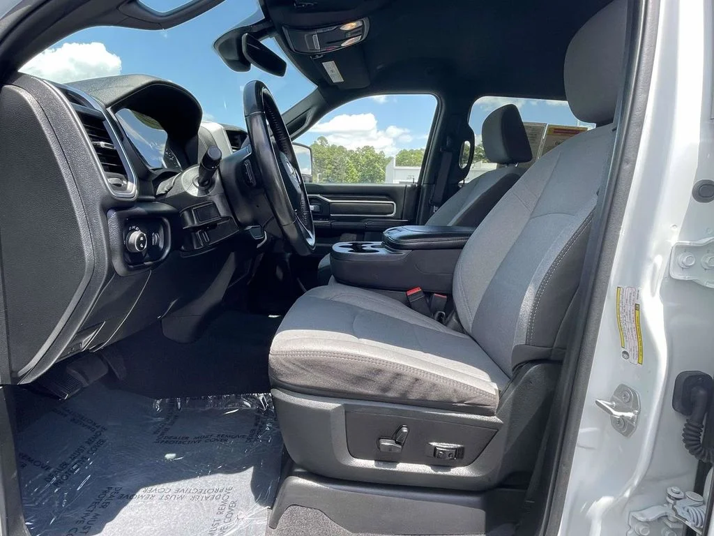 2024 RAM Ram 3500 Pickup Big Horn - Photo 20