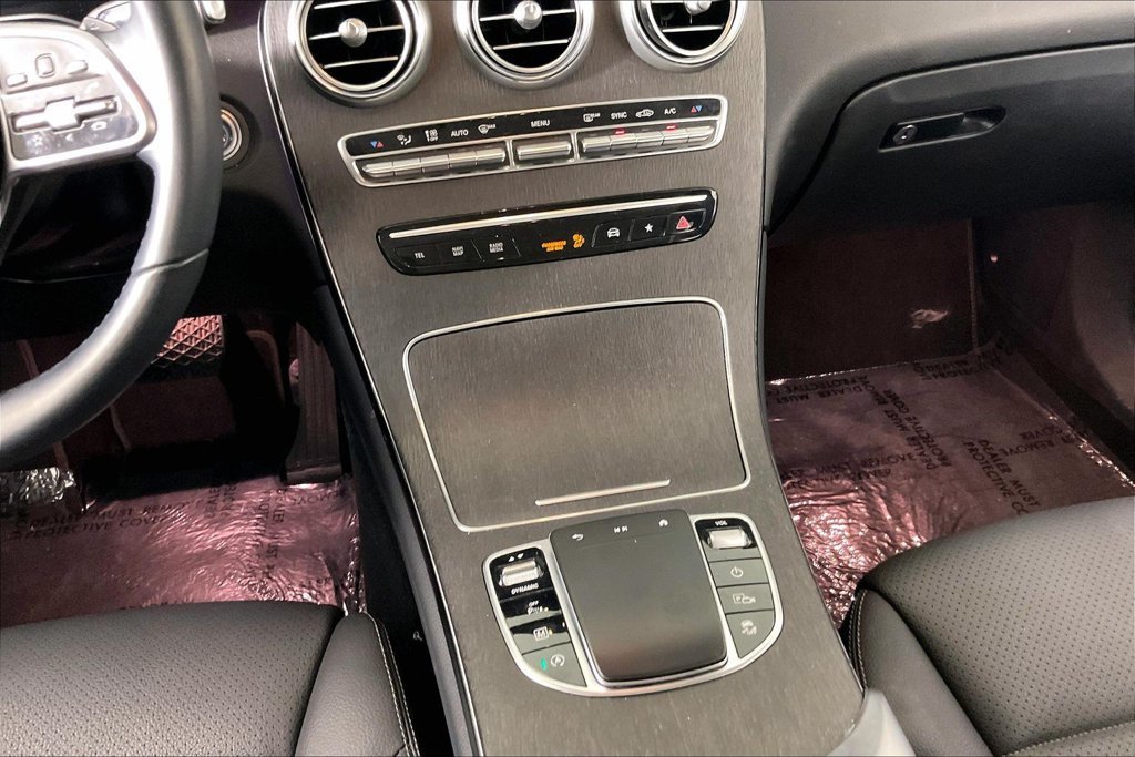 Used 2022 Black Mercedes-Benz GLC 300 image 7