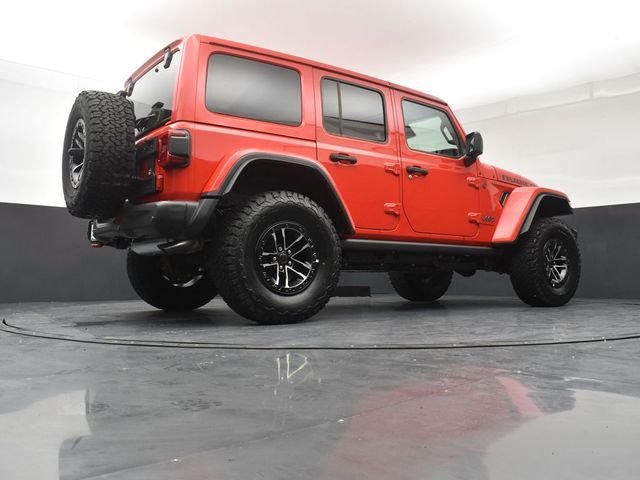 New 2026 Firecracker Red Clear-Coat Exterior Paint Jeep Rubicon X image 24