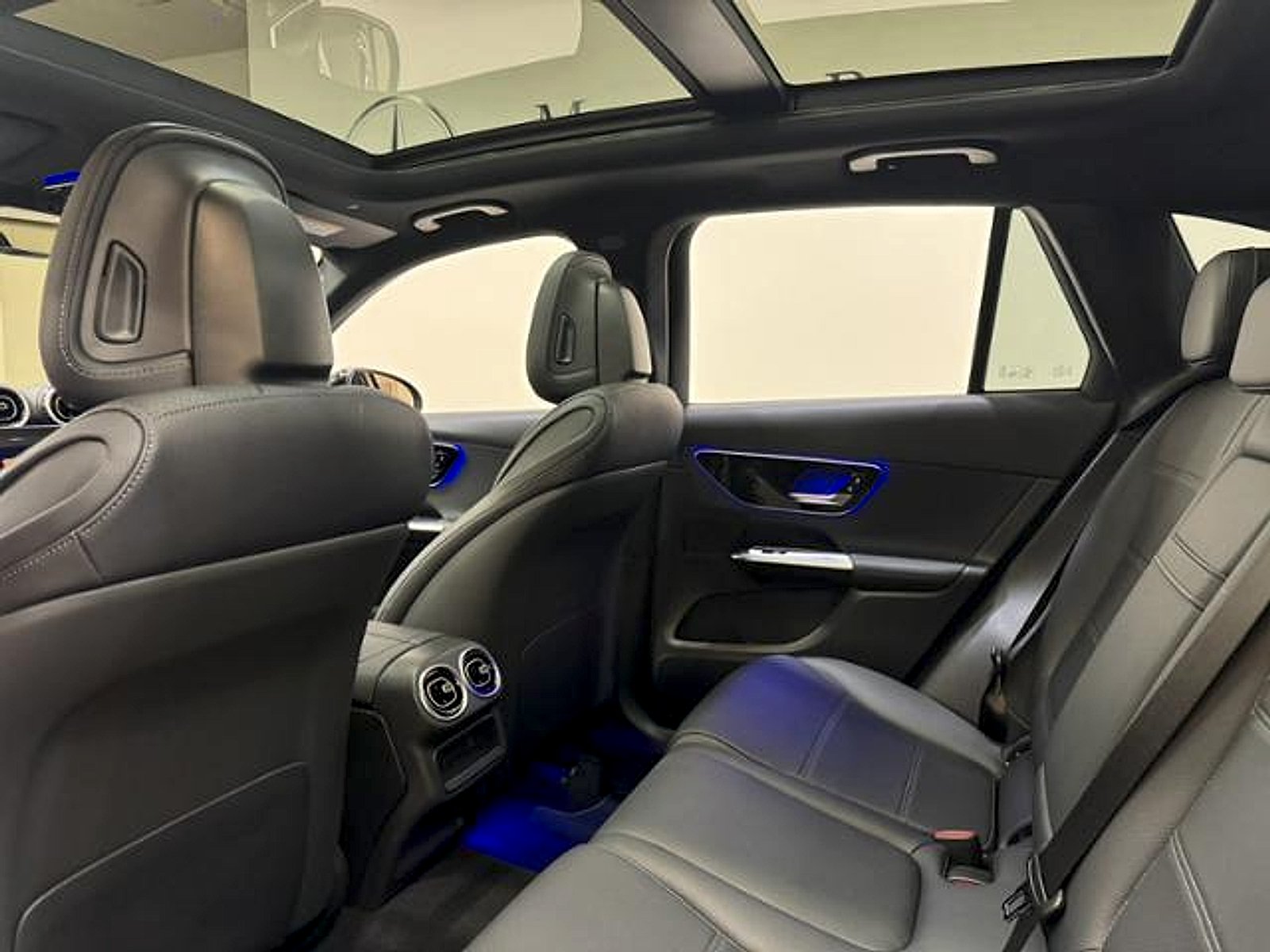 Certified Used 2025 Black Mercedes-Benz SUV image 18