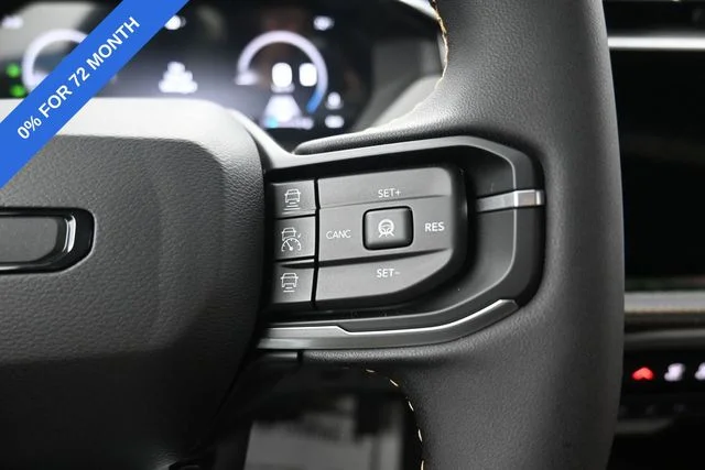 New 2026 Bright White Clearcoat Jeep Laredo image 22