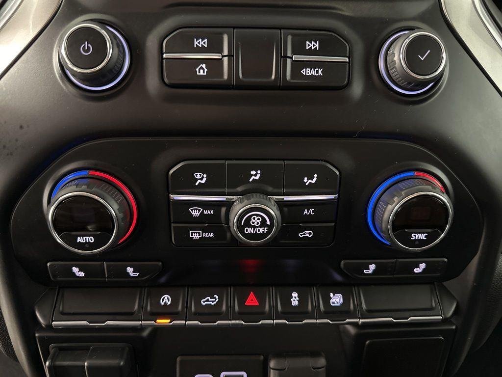 Used 2019 Summit White Chevrolet RST image 19