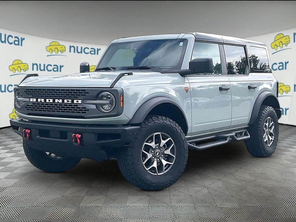 Used 2024 Green Ford Badlands image 3