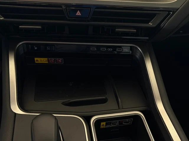 New 2026 Red Lexus 550h+ Luxury image 15