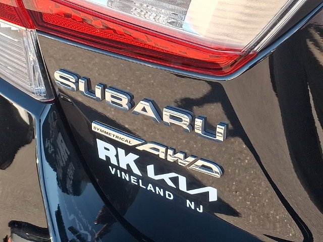 Used 2019 Black Subaru 2.0i Premium image 31