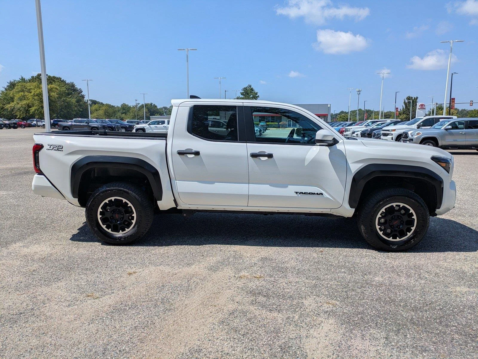 Used 2026  TOYOTA  image 3