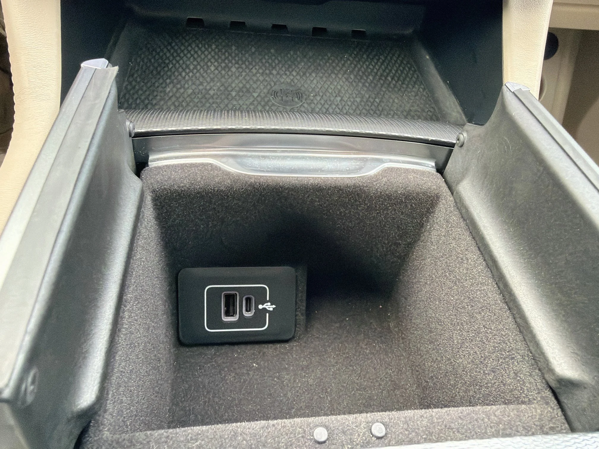 Certified Used 2023 Bianco Maserati GT image 31