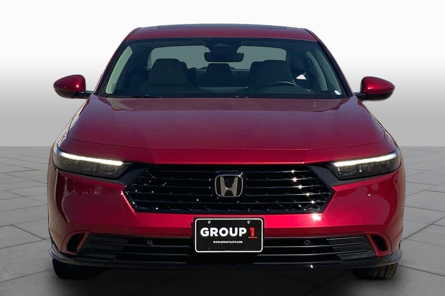 Used 2026 Radiant Red Metallic Honda EX-L image 4
