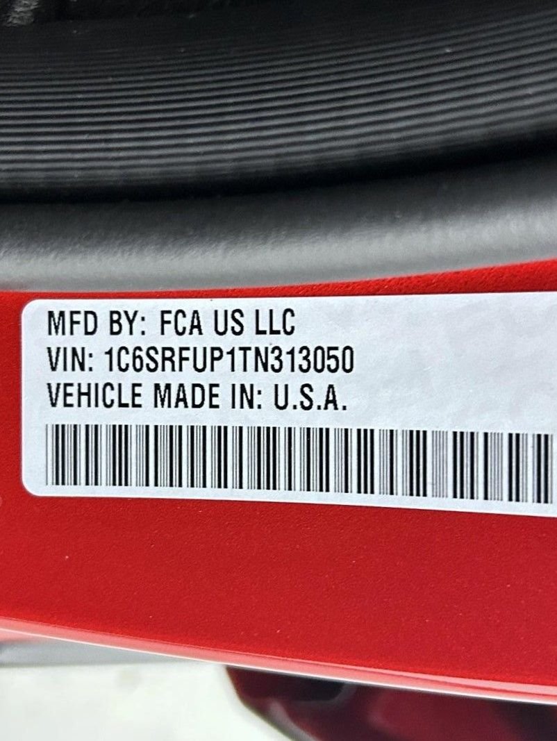 New 2026 Molten Red Pearl-Coat Exterior Paint RAM RHO image 25