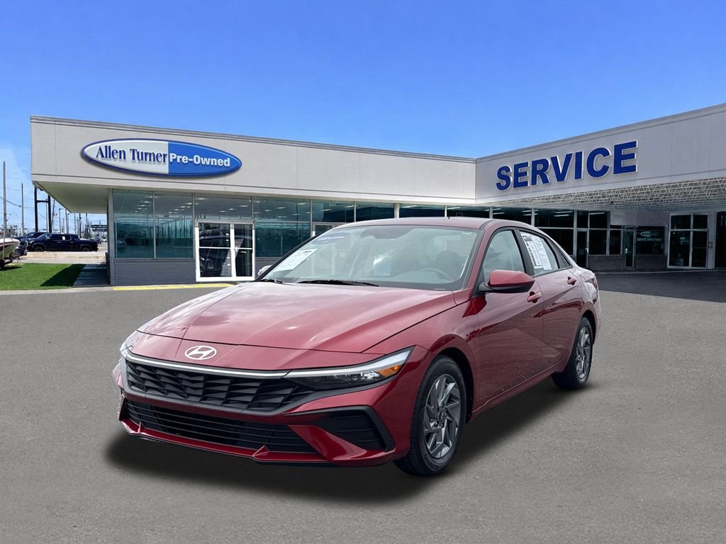 Certified Used 2024 Ultimate Red Hyundai SEL image 4