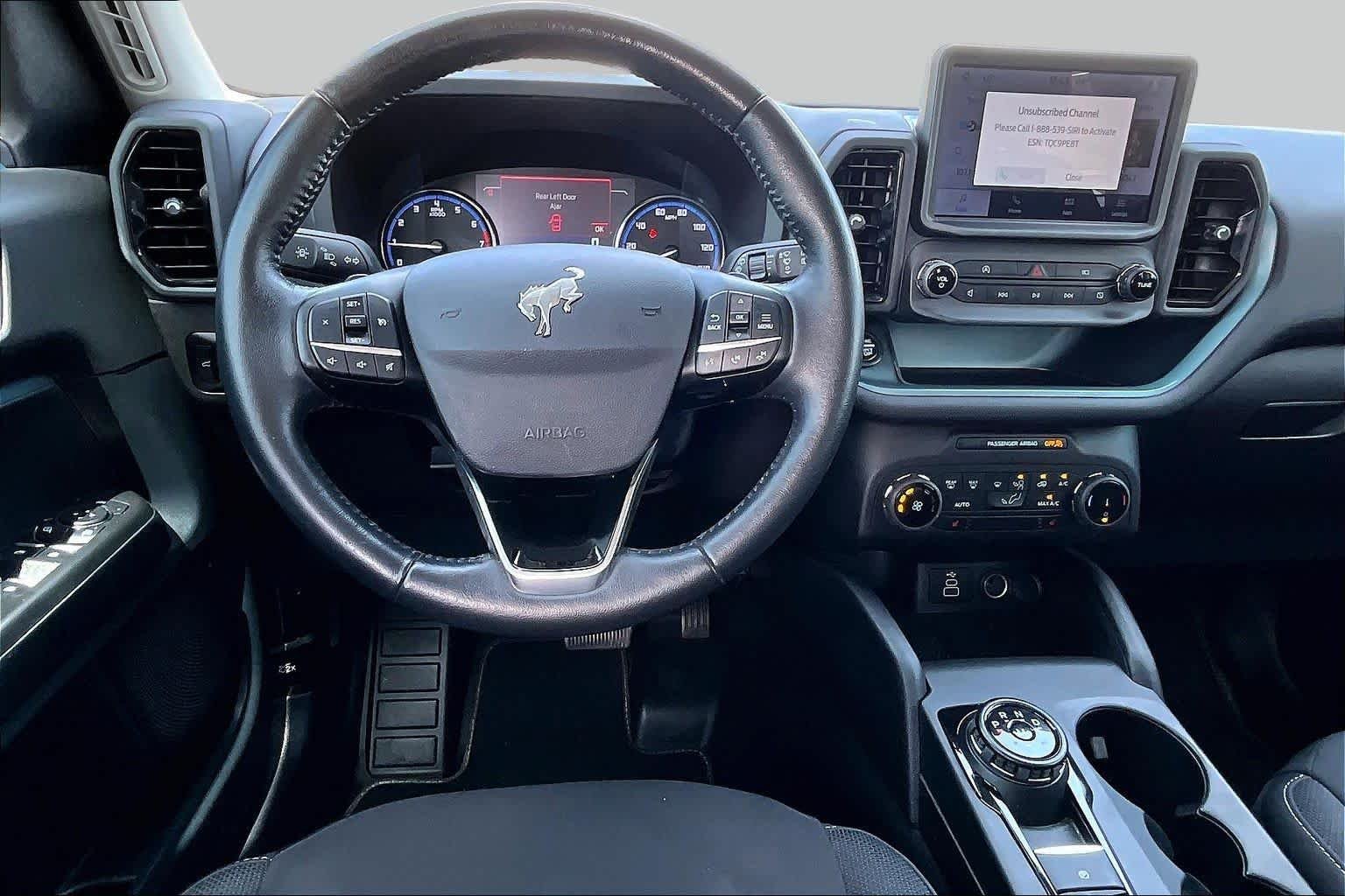 Used 2023 Cactus Gray Ford Badlands image 5
