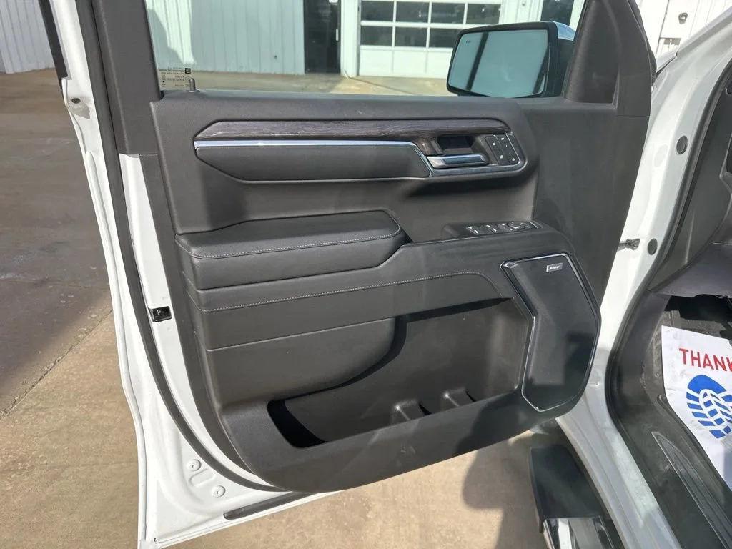 2024 Chevrolet Silverado 1500 LTZ - Photo 6