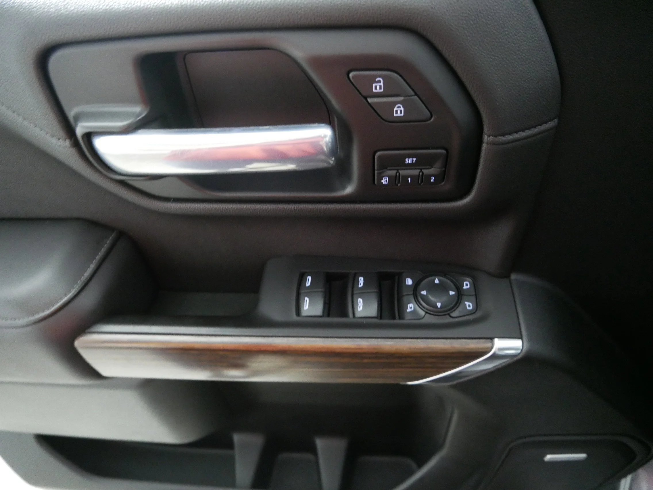 Used 2021 Satin Steel Metallic Chevrolet High Country image 19