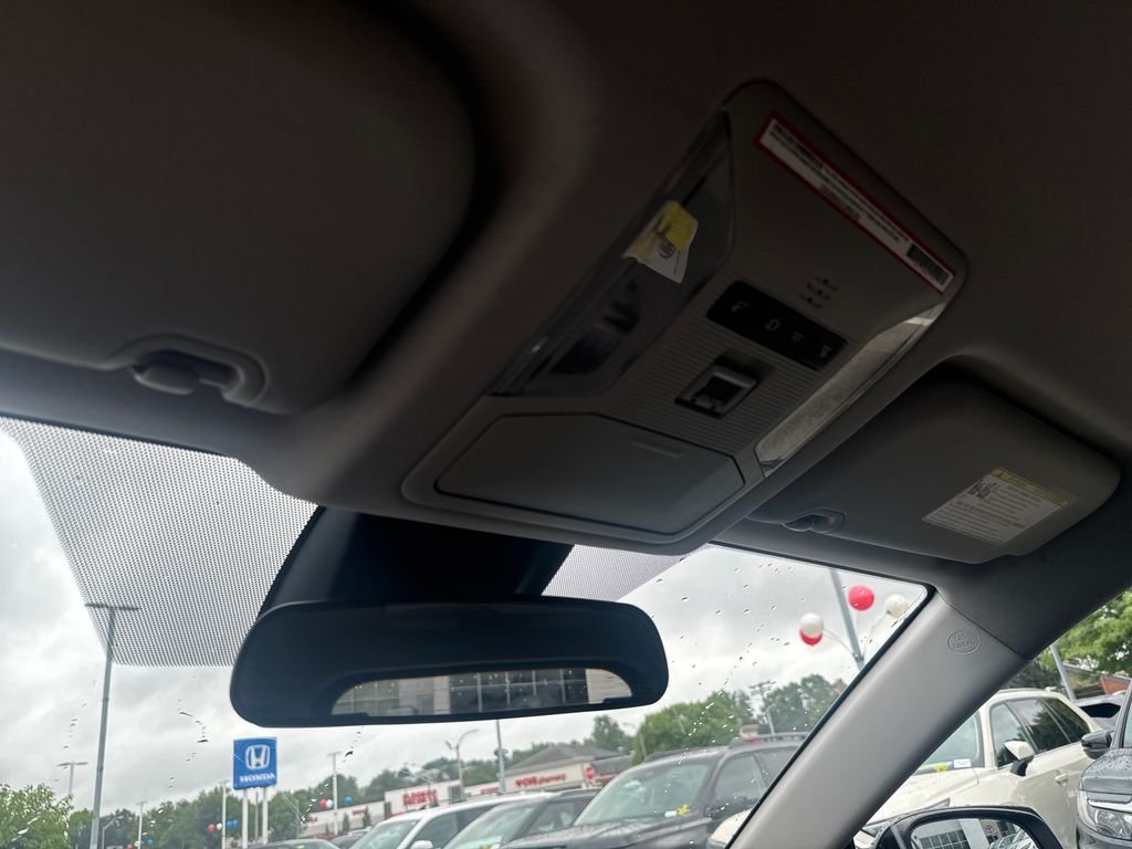 Used 2019 Silver Toyota LE image 27