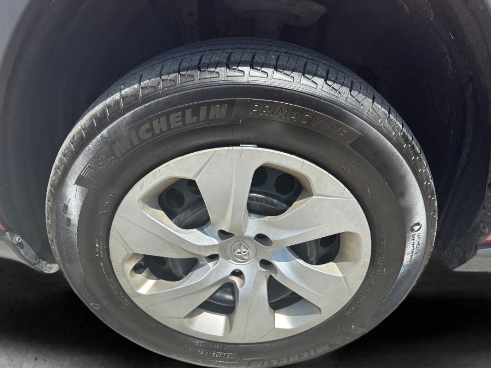 Used 2021 Red Toyota LE image 42