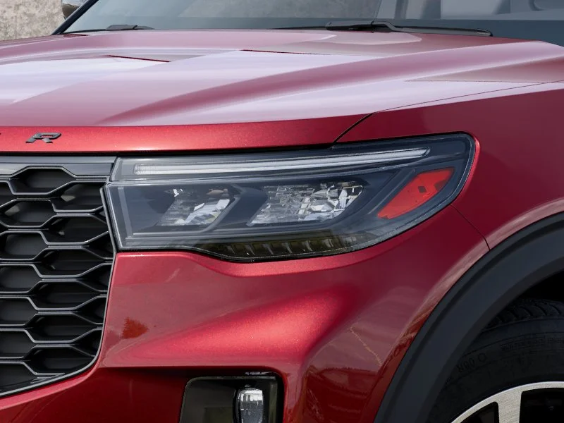 New 2027 Ruby Red Metallic Tinted Clearcoat Ford ST-Line image 18