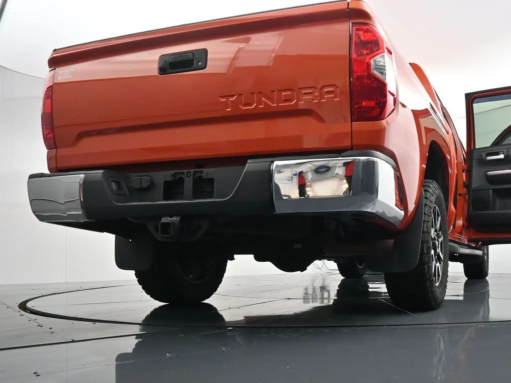 Used 2017 Red Toyota SR5 image 44