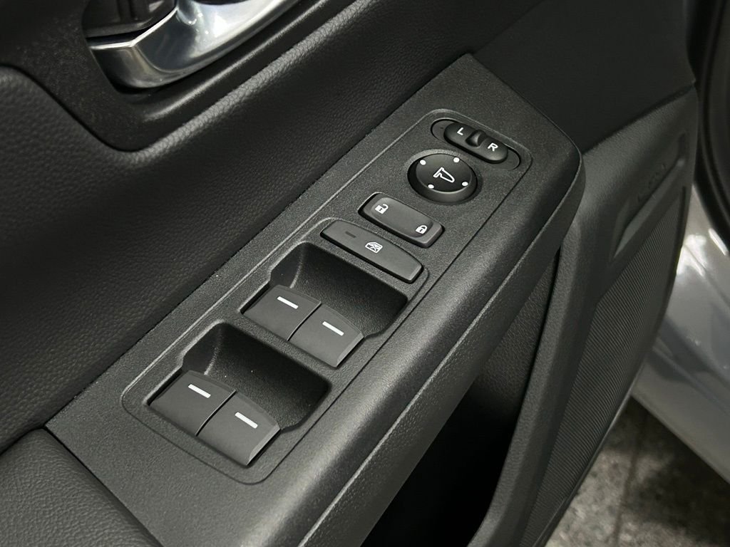 2026 Honda CR-V Sport-L - Photo 17