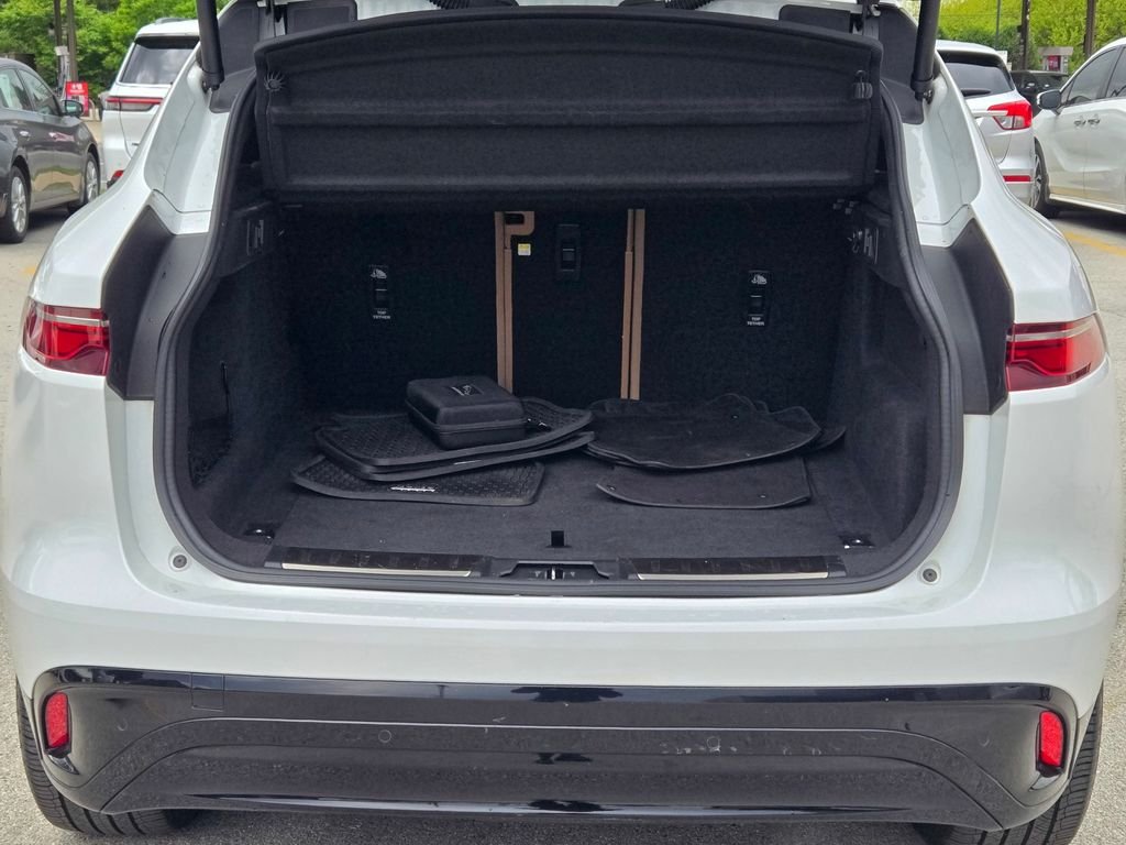 2021 Jaguar F-Pace S - Photo 21