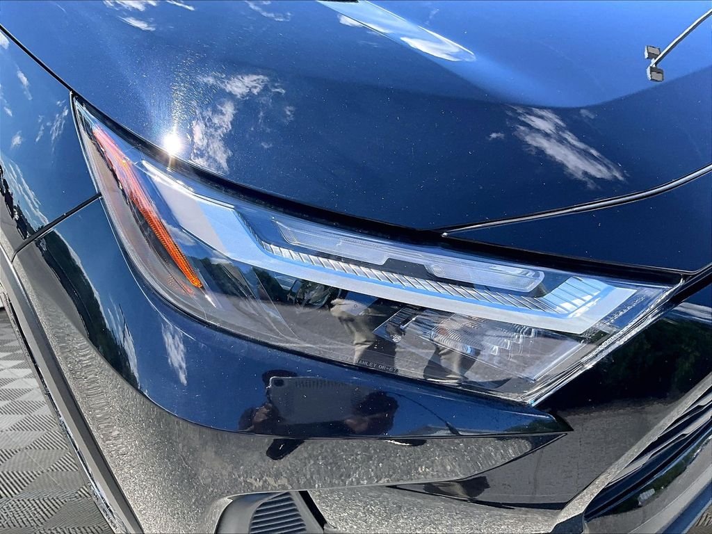 Used 2025 Black Toyota XLE image 33