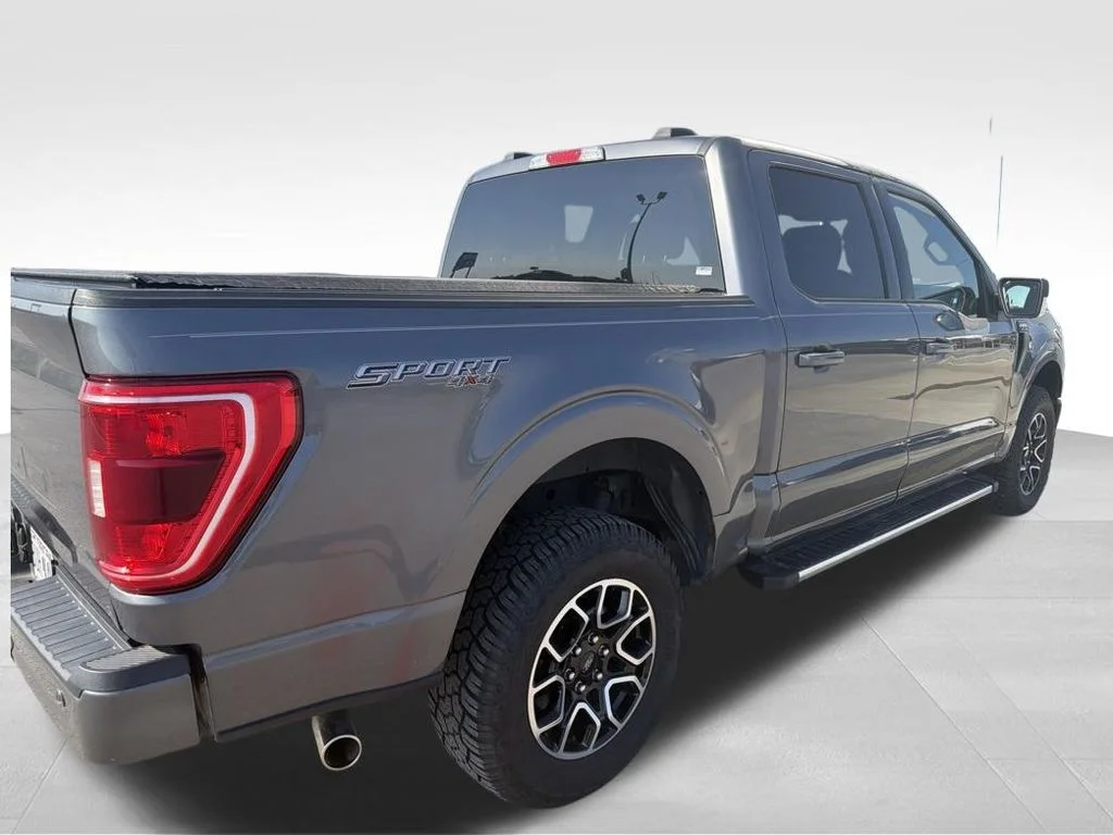 Used 2023 Gray Ford XLT image 34