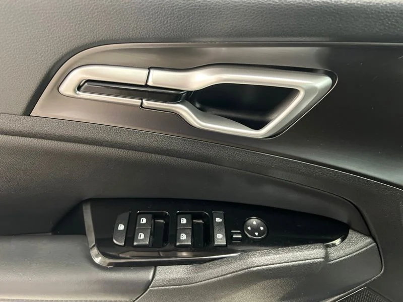 Used 2023 Blue Kia EX image 19