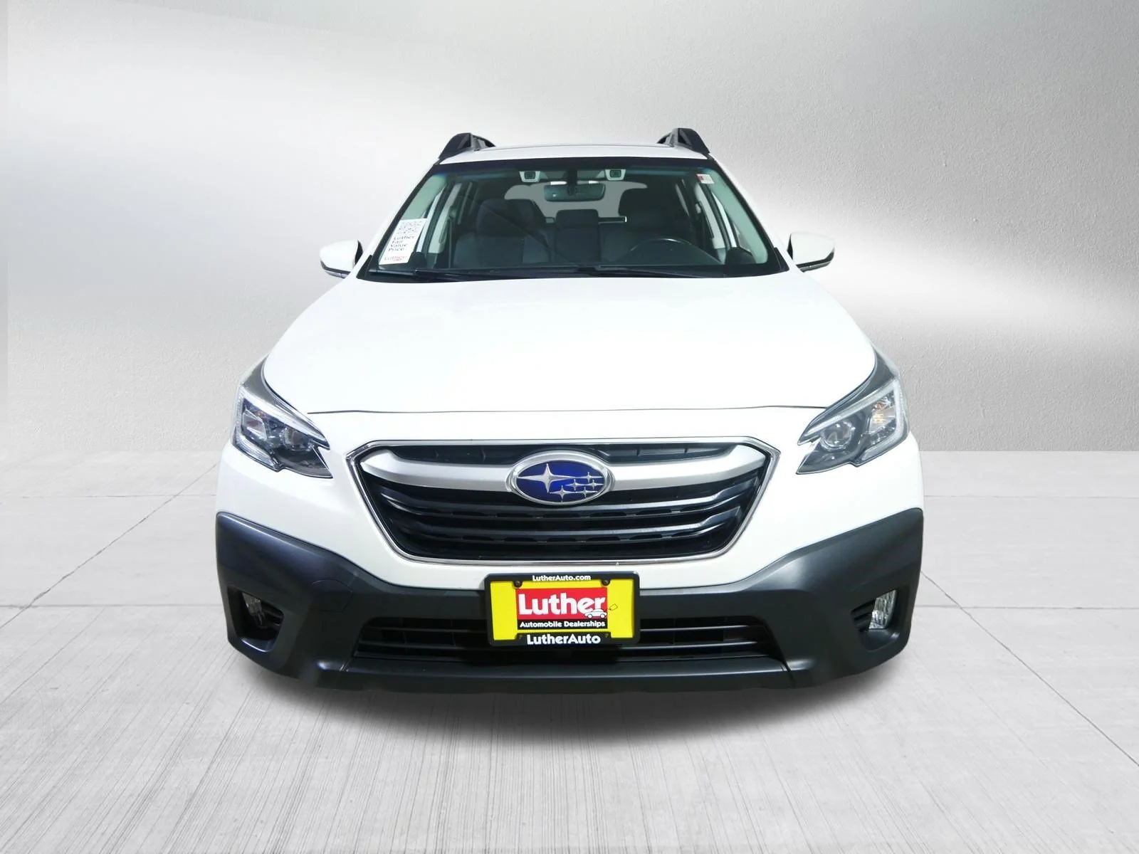 Used 2022 Crystal White Pearl Subaru Premium image 2