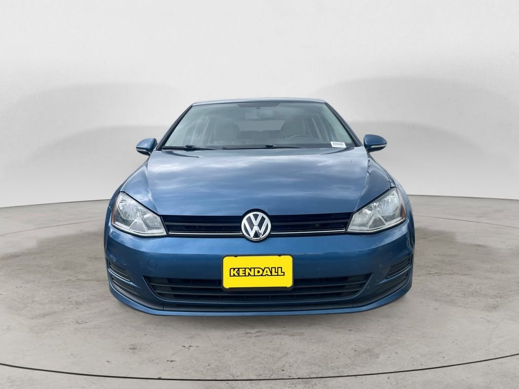 Used 2015 Blue Volkswagen TDI S 4-Door image 3