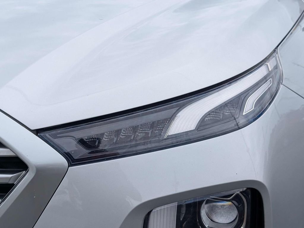 Used 2021 Silver Hyundai SEL image 3