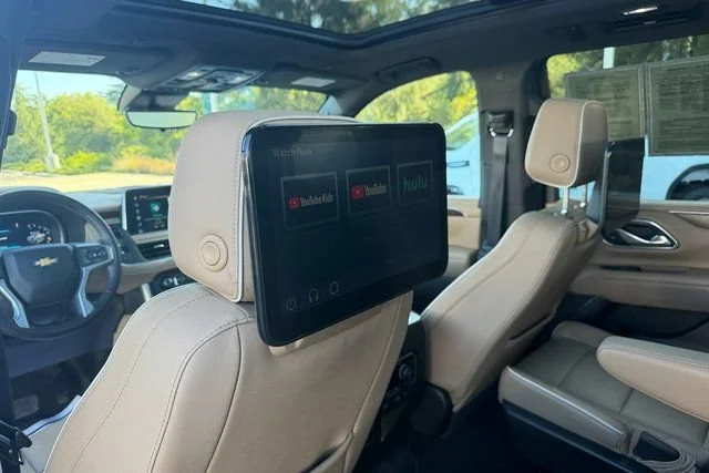 Used 2023 Summit White Chevrolet Premier image 22