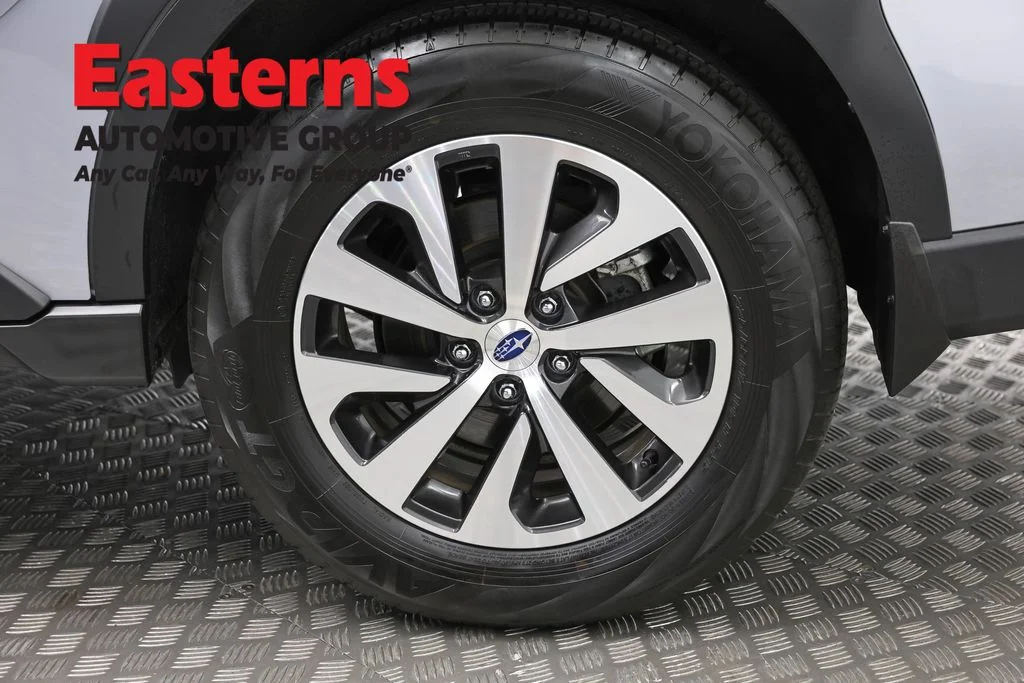 Used 2025 Silver Subaru Premium image 28