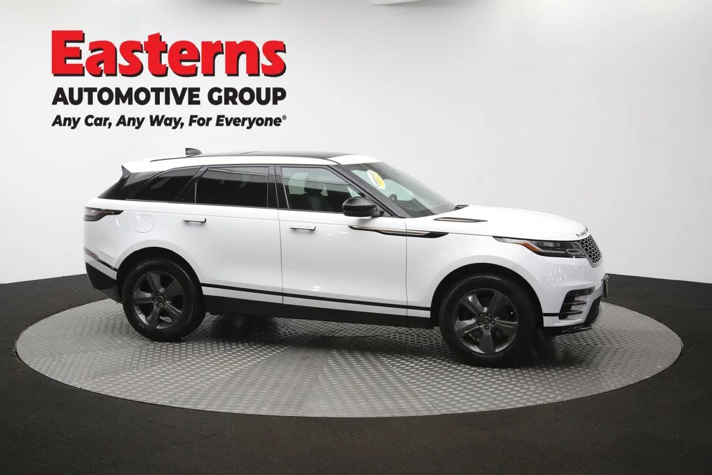 Used 2022 White Land Rover P250 R-Dynamic S image 47