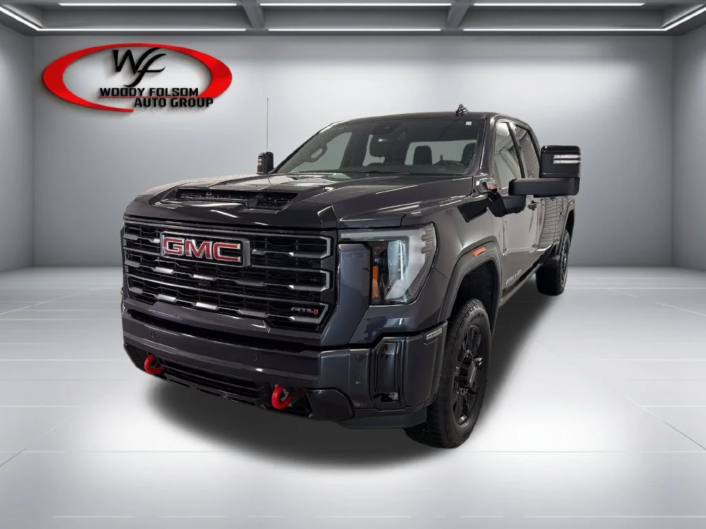 Used 2026 Silver GMC AT4 image 3