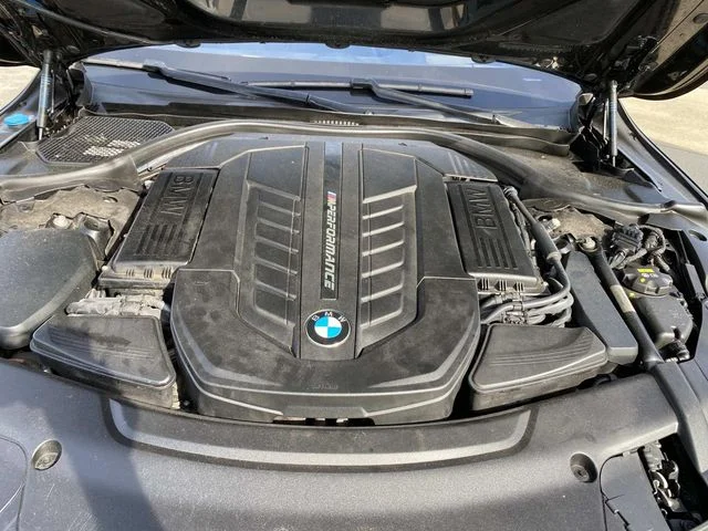 Used 2017 Black BMW M760i image 31