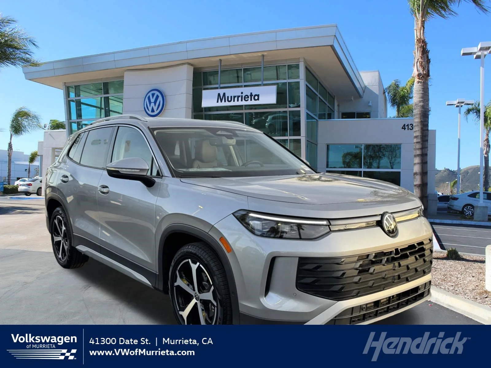 New 2026 Pyrite Silver Metallic Volkswagen SE image 1